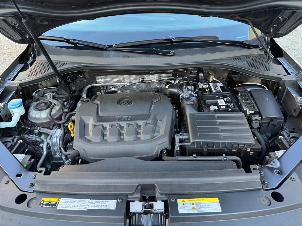 Used 2022 Volkswagen Tiguan SE image 18