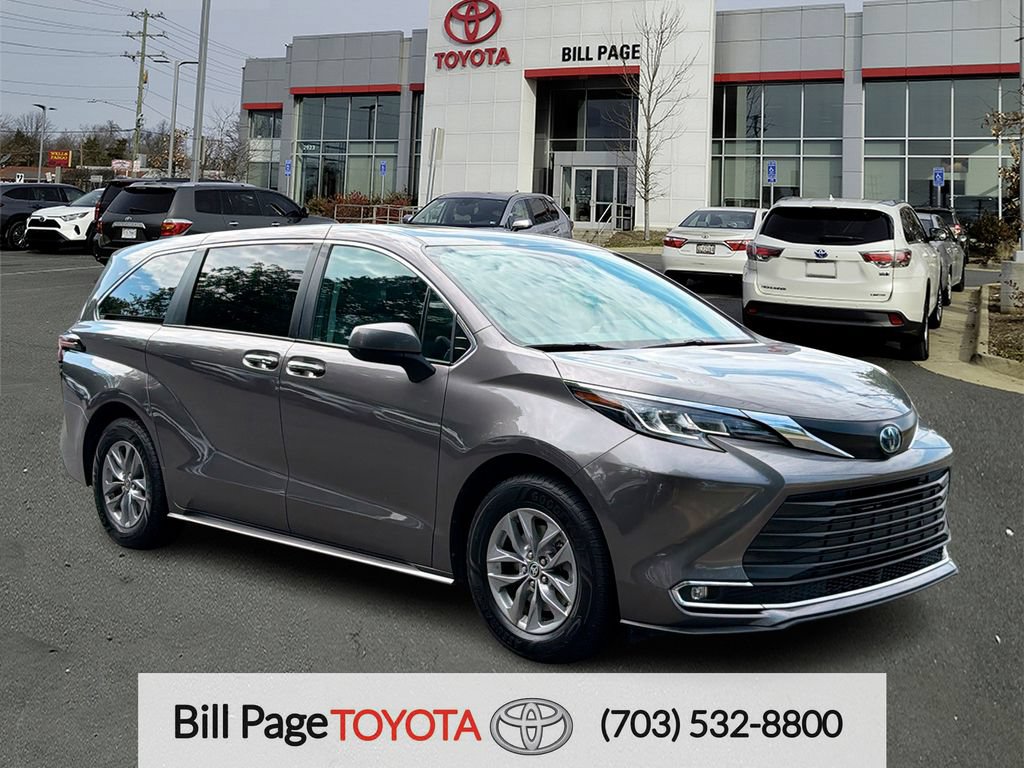 Used 2023 Toyota Sienna XLE