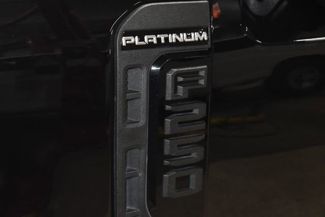 Used 2025 Ford F250 Platinum image 39