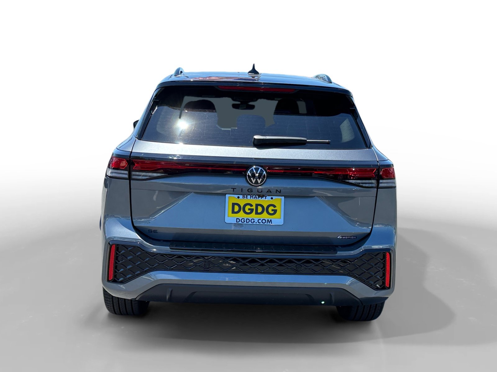New 2026 Volkswagen Tiguan SE R-Line AWD/4WD image 4