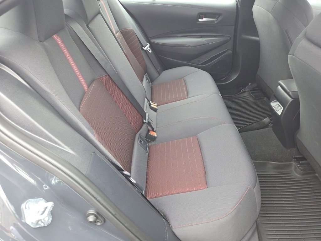 Used 2025 Toyota Corolla SE image 6