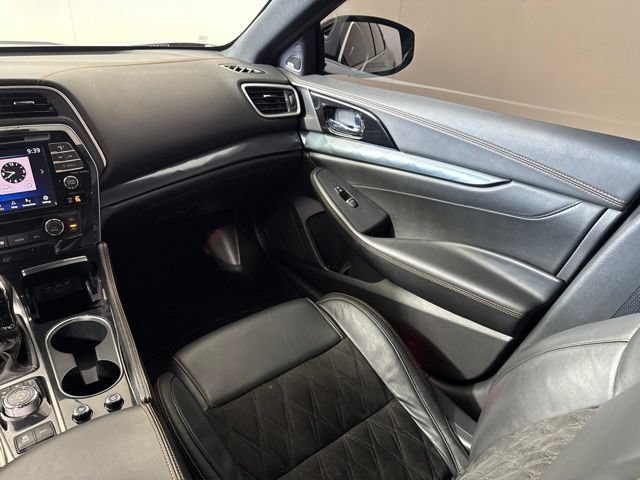 Used 2020 Nissan Maxima SR w/ Sport Mat Group FWD image 30