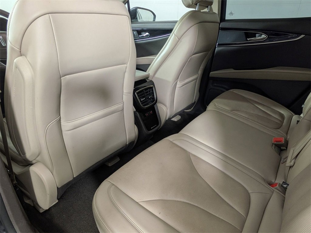Used 2022 Lincoln Nautilus Reserve image 26
