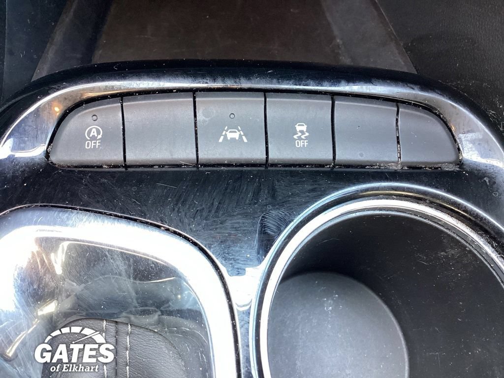 Used 2023 Buick Encore GX Select FWD image 28