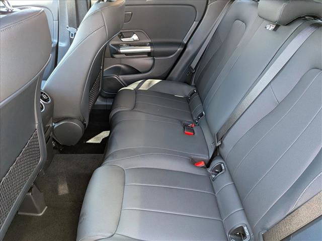 Used 2026 Mercedes-Benz GLA 250 4MATIC image 18
