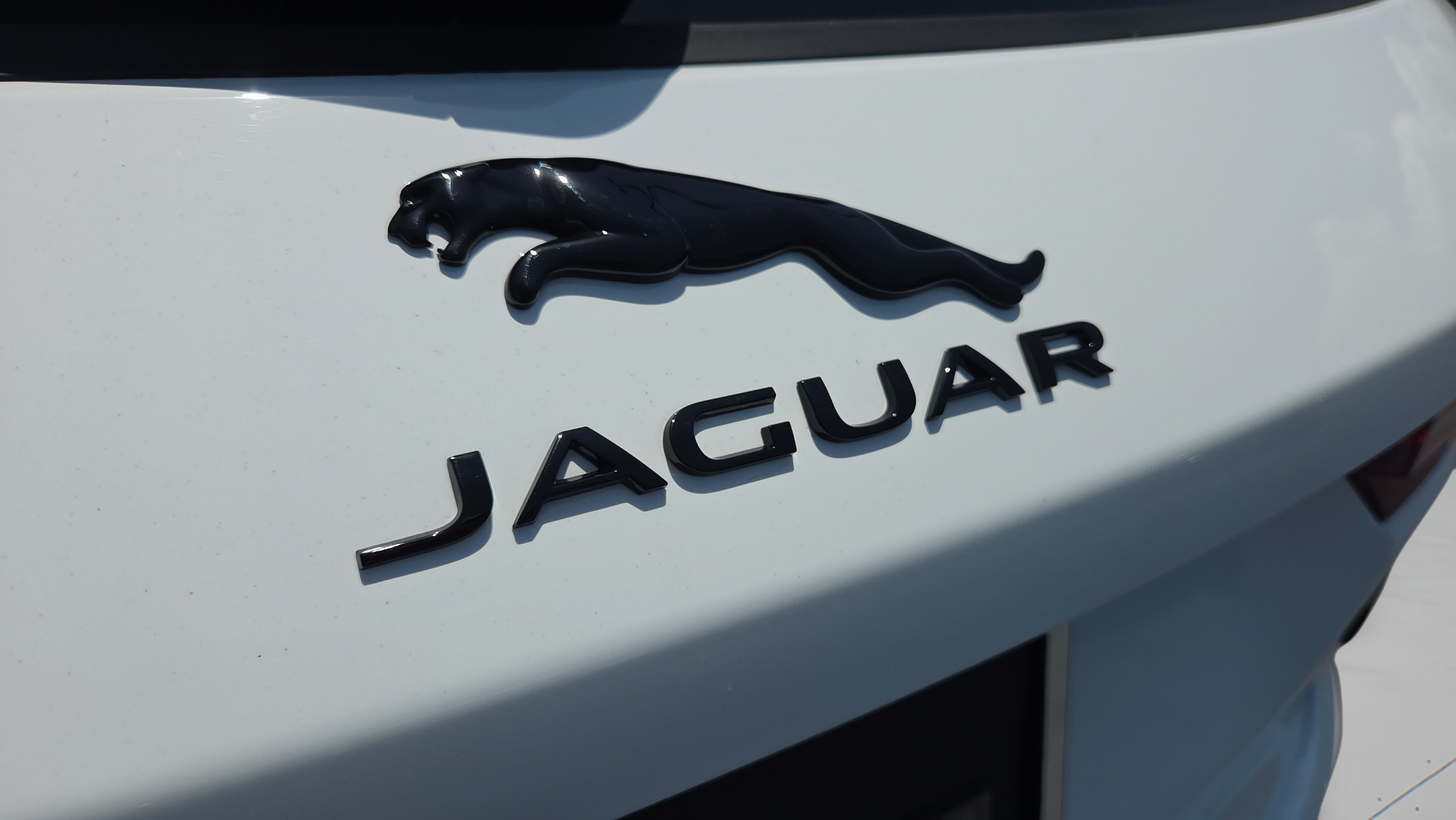 Used 2026 Jaguar F-PACE R-Dynamic S AWD/4WD image 36