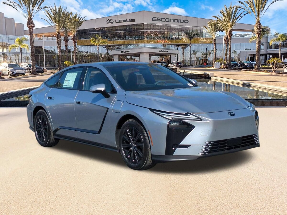 New 2026 Lexus ES 350e w/ Convenience Package FWD image 3