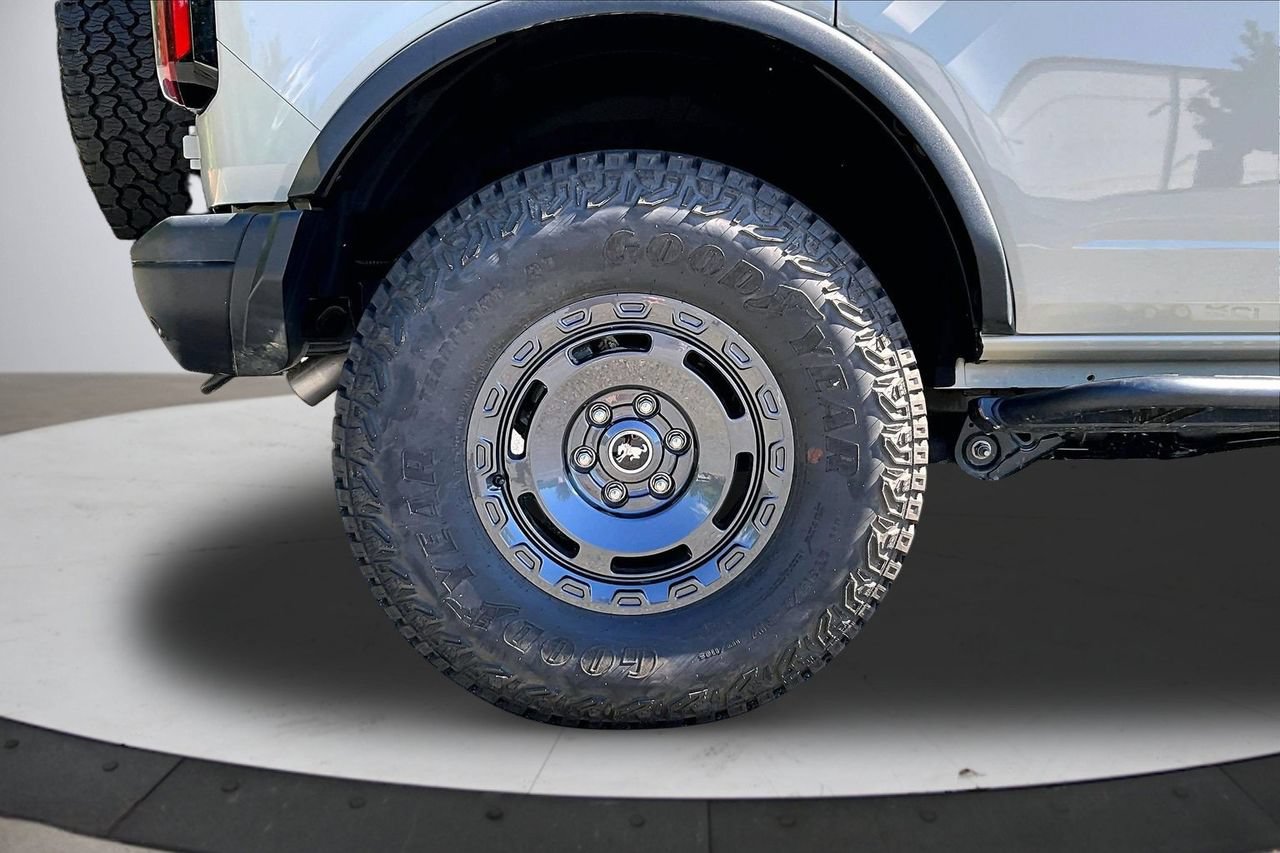 Used 2025 Ford Bronco Badlands AWD/4WD image 36