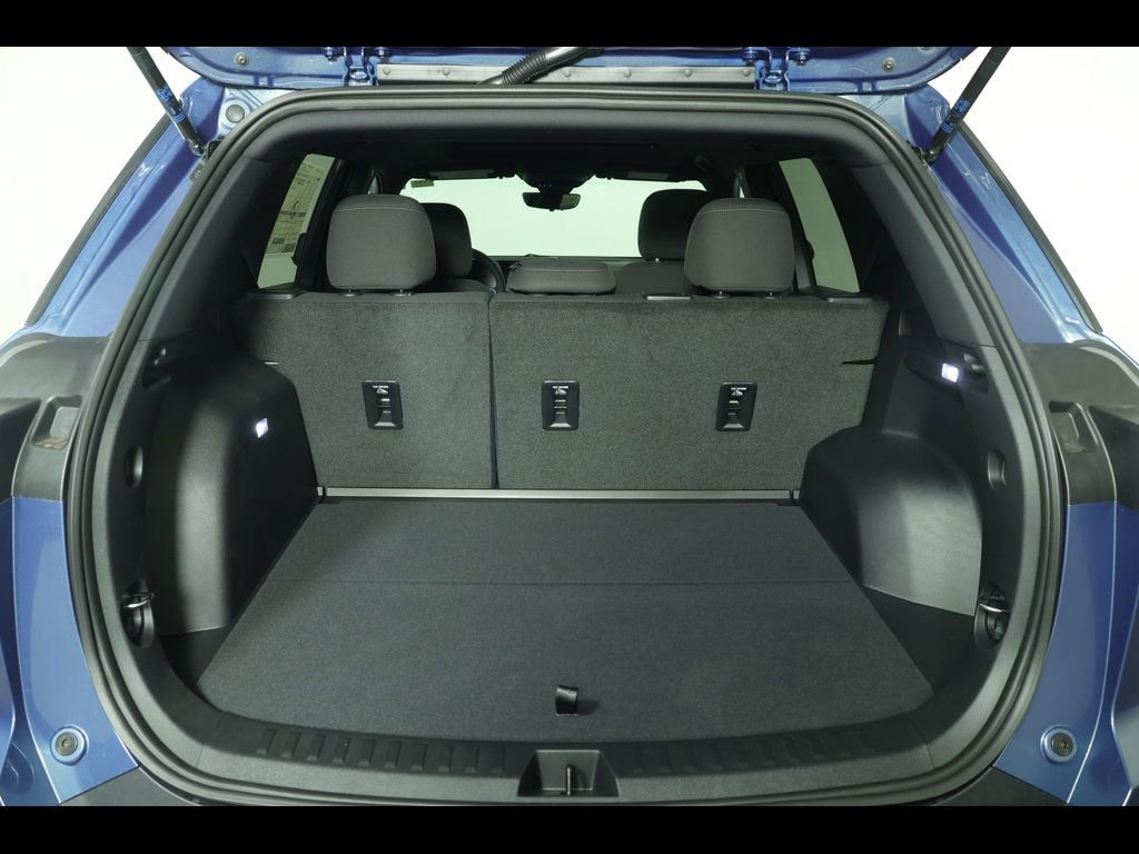 New 2026 Chevrolet Equinox LT w/ Midnight Edition image 14