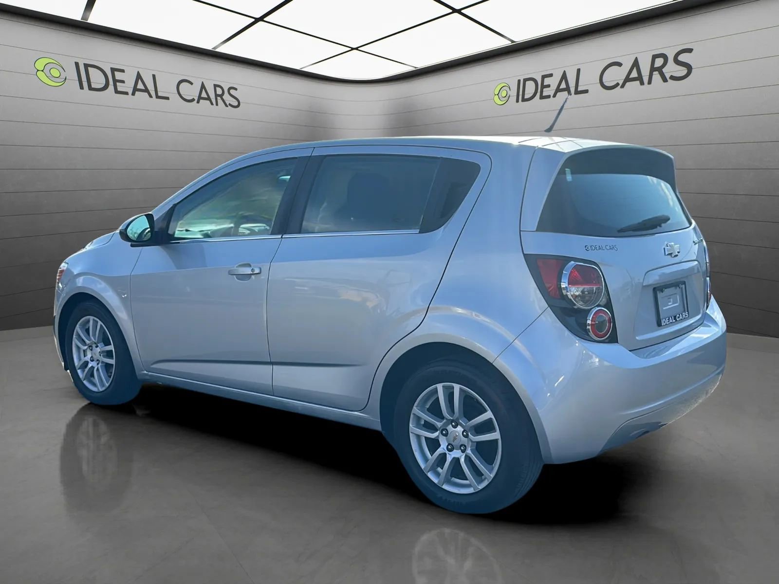 Used 2012 Chevrolet Sonic LT FWD image 4