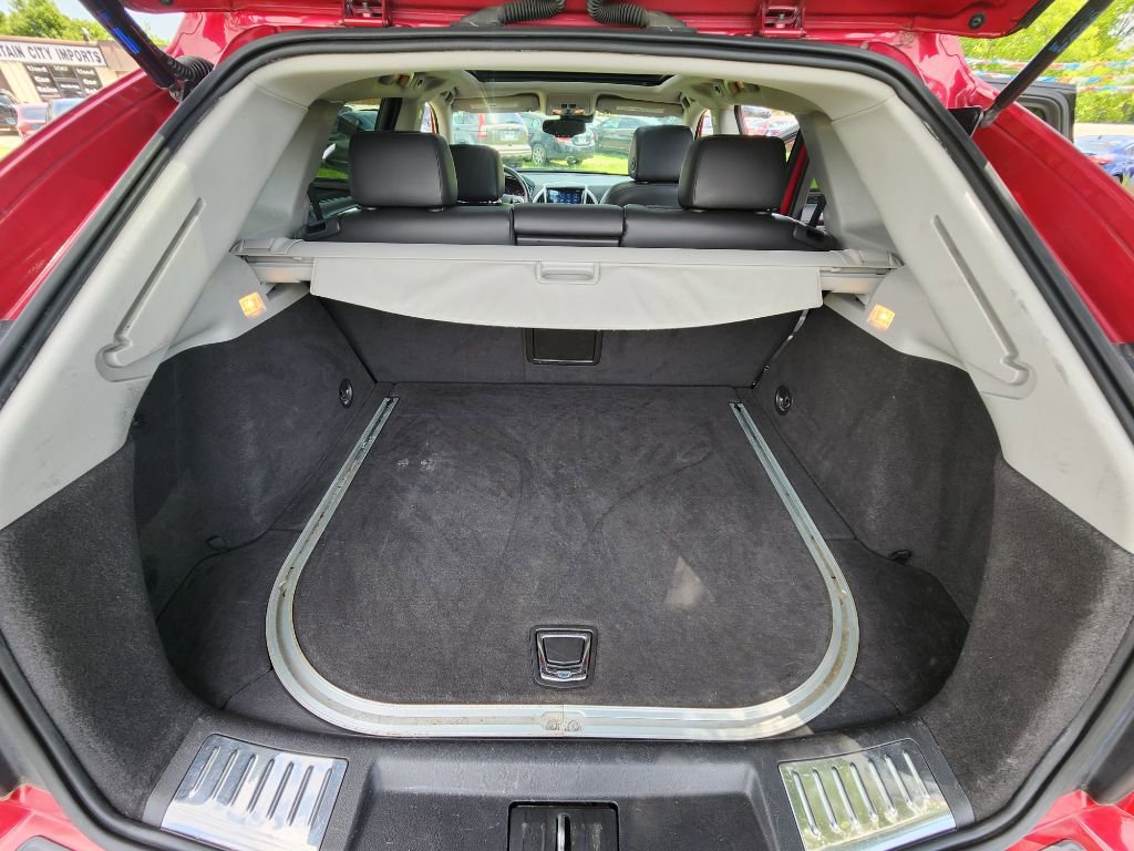 Used 2015 Cadillac SRX Luxury w/ Driver Awareness Package image 15