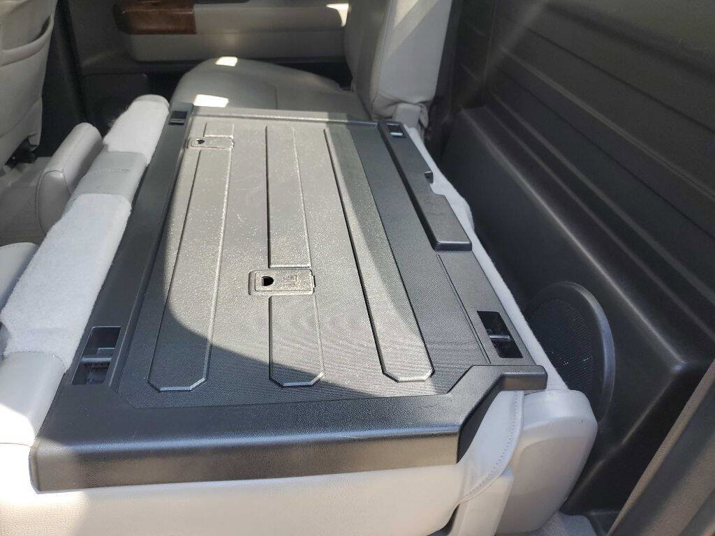 Used 2011 Toyota Tundra Limited image 30