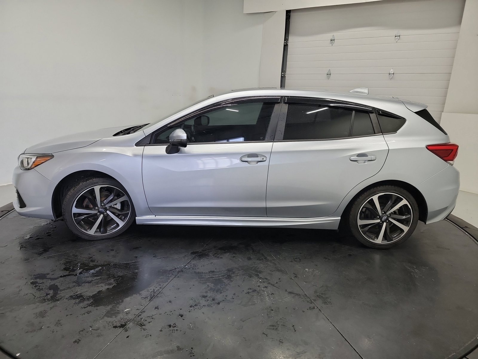 Used 2022 Subaru Impreza 2.0i Sport image 4