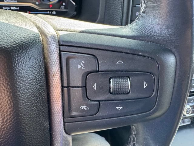 Used 2023 GMC Yukon XL Denali AWD/4WD image 28