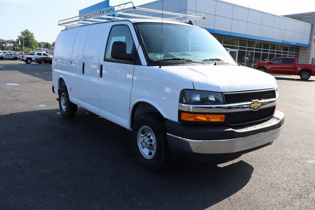 New 2025 Chevrolet Express 2500 w/ Driver Convenience Package image 28