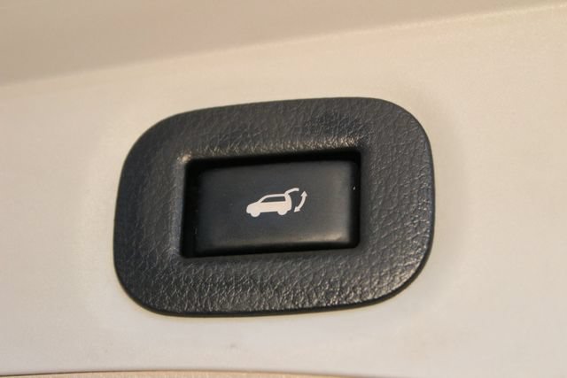 Used 2017 Nissan Rogue SL AWD/4WD image 17