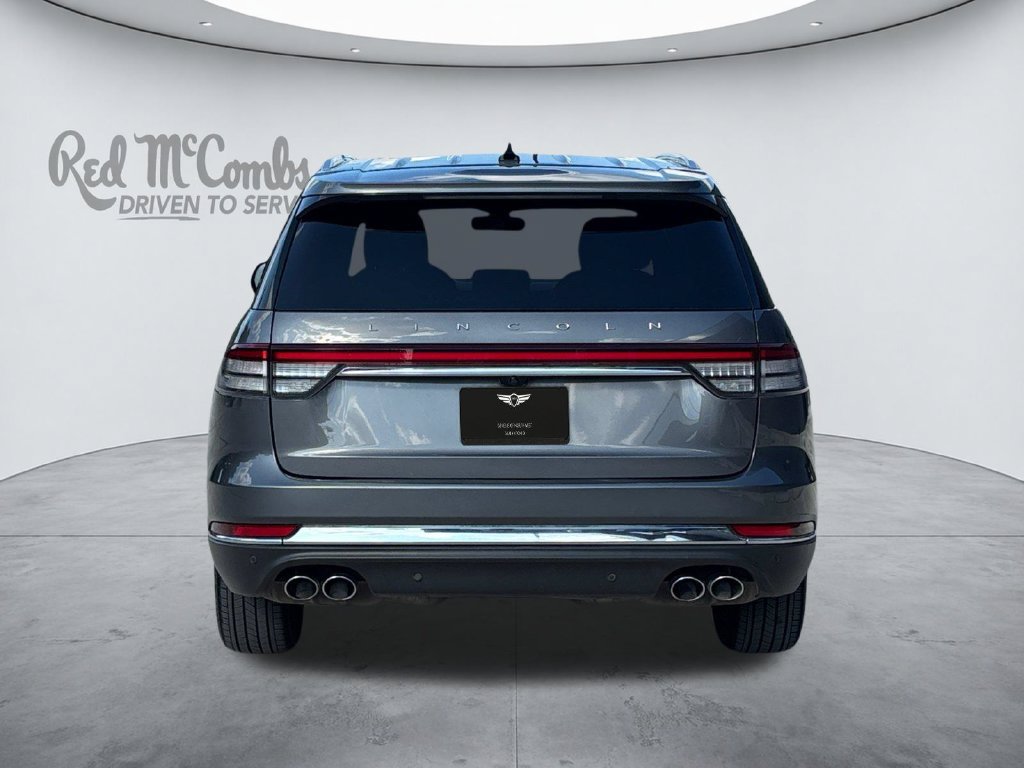 Used 2024 Lincoln Aviator Reserve w/ Elements Package Plus RWD image 4