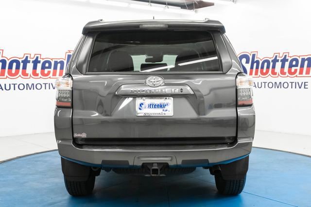 Used 2023 Toyota 4Runner SR5 Premium w/ Moonroof Package image 6