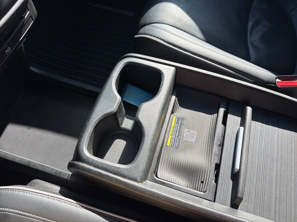 Used 2024 Honda Odyssey Elite image 38