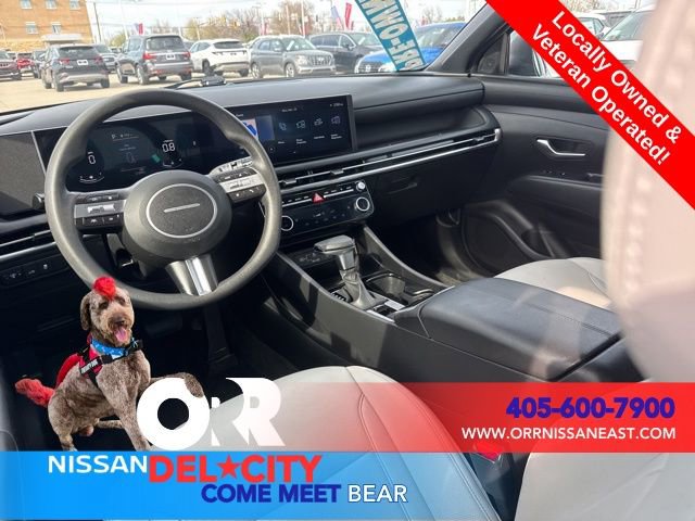 Used 2025 Hyundai Santa Cruz SEL image 11