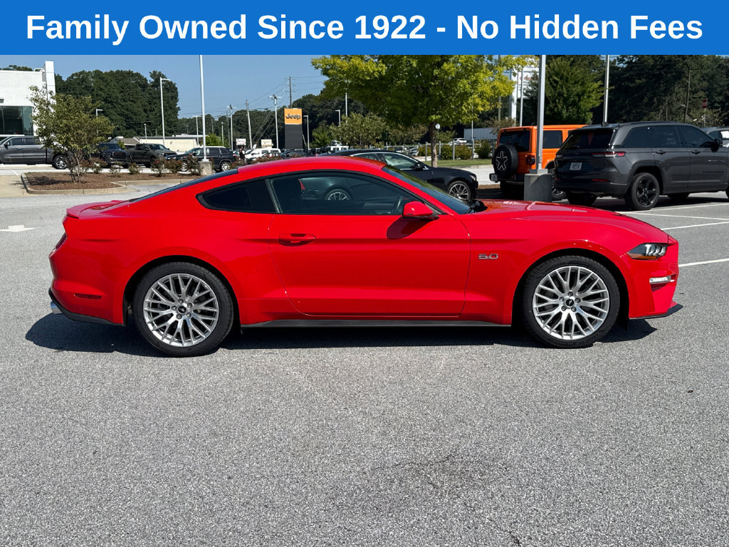 Used 2018 Ford Mustang GT RWD image 8