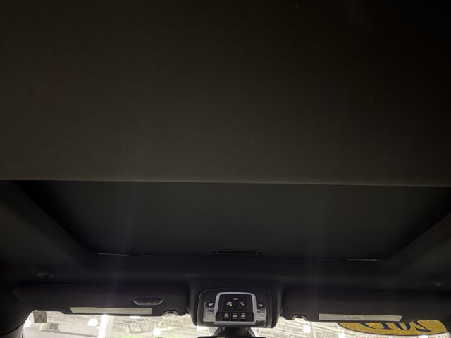 Used 2019 RAM 3500 Laramie w/ Black Appearance Package AWD/4WD image 26