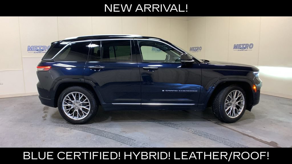 Used 2022 Jeep Grand Cherokee Summit AWD/4WD image 2