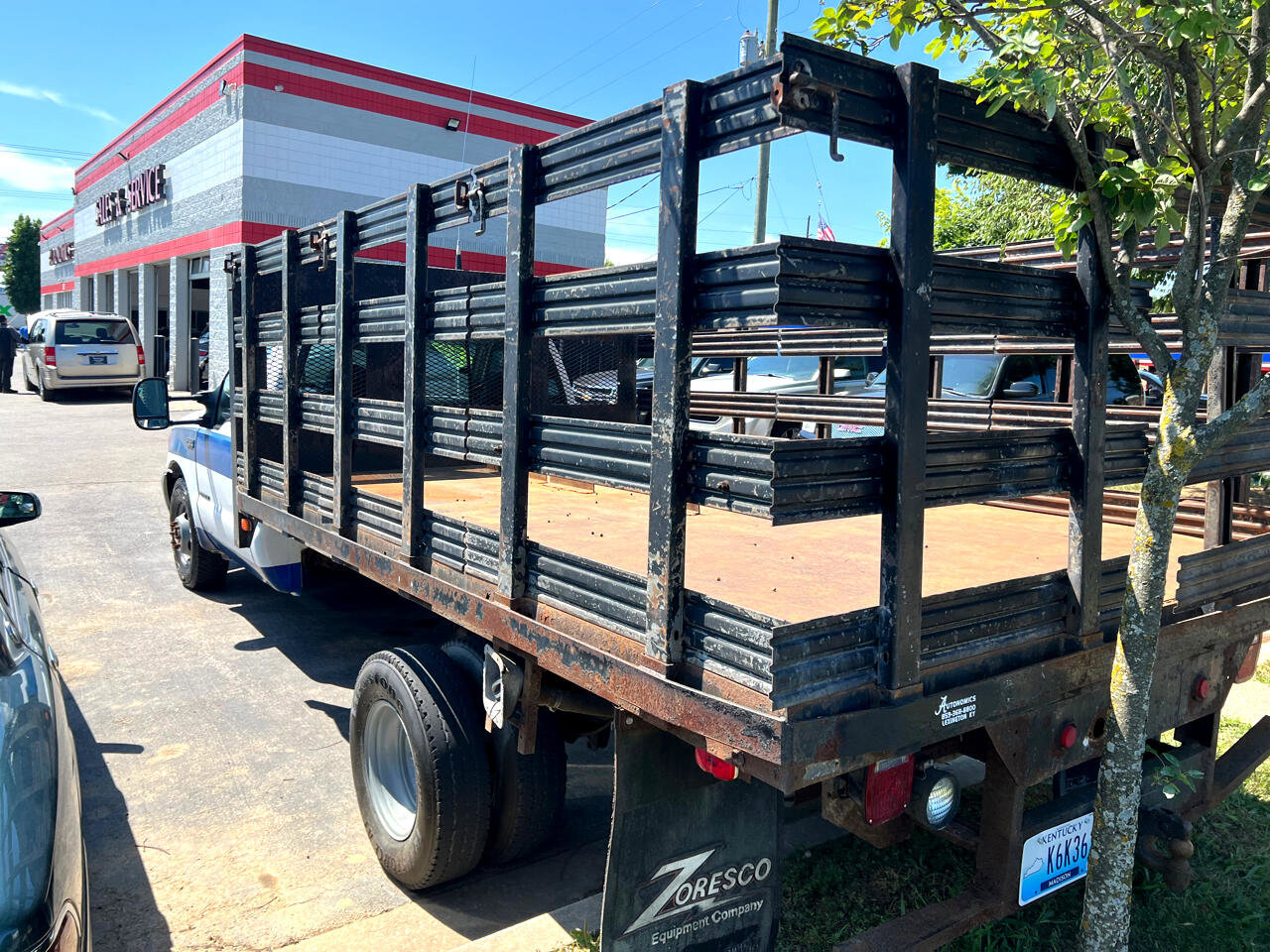 Used 2000 Ford F350 Lariat image 35