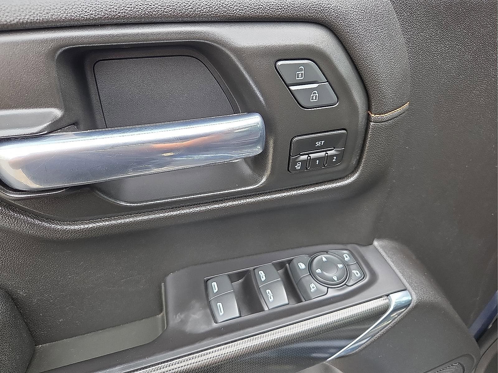 Used 2020 GMC Sierra 1500 AT4 w/ AT4 Premium Package image 15