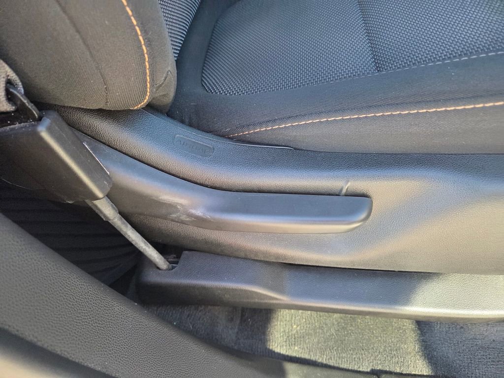 Used 2018 Chevrolet Traverse LT image 18