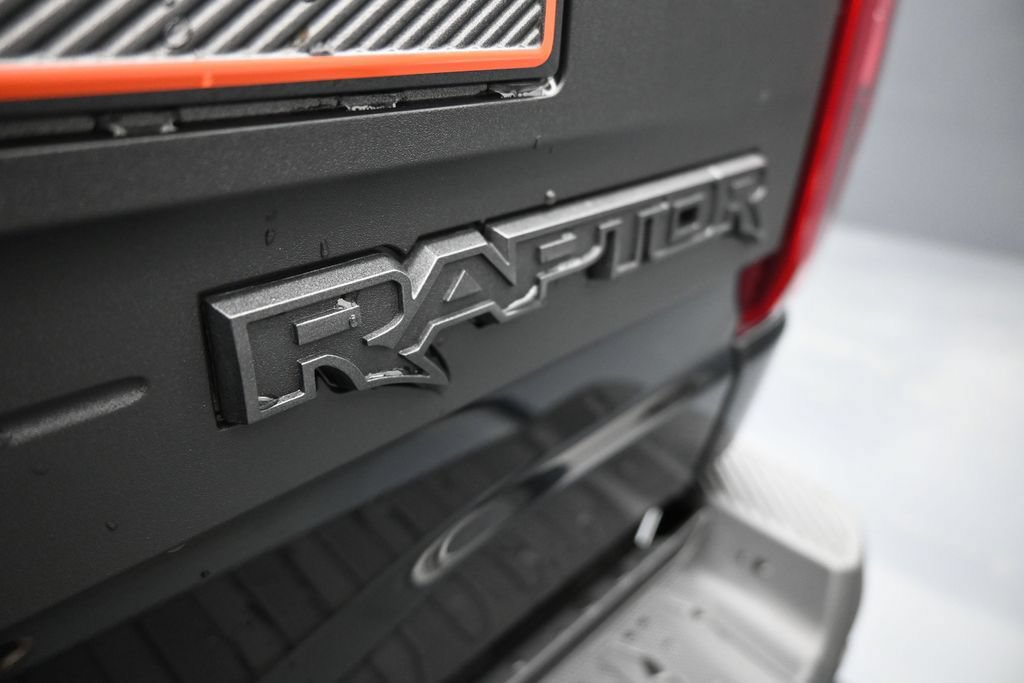 Used 2025 Ford F150 Raptor AWD/4WD image 11