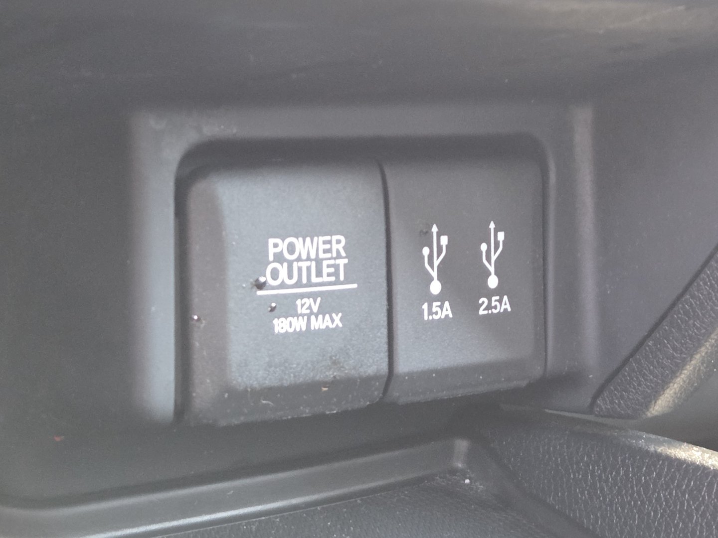 Used 2016 Honda Pilot Elite image 9