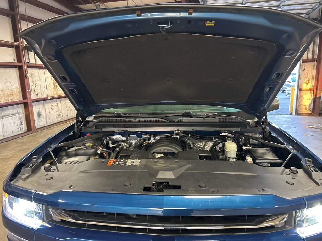 Used 2018 Chevrolet Silverado 1500 LTZ Z71 w/ LTZ Plus Package image 13