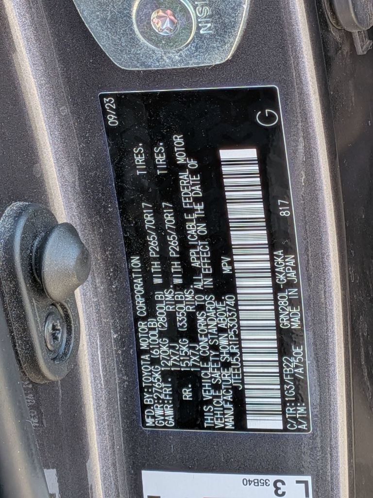 Used 2023 Toyota 4Runner SR5 RWD image 31