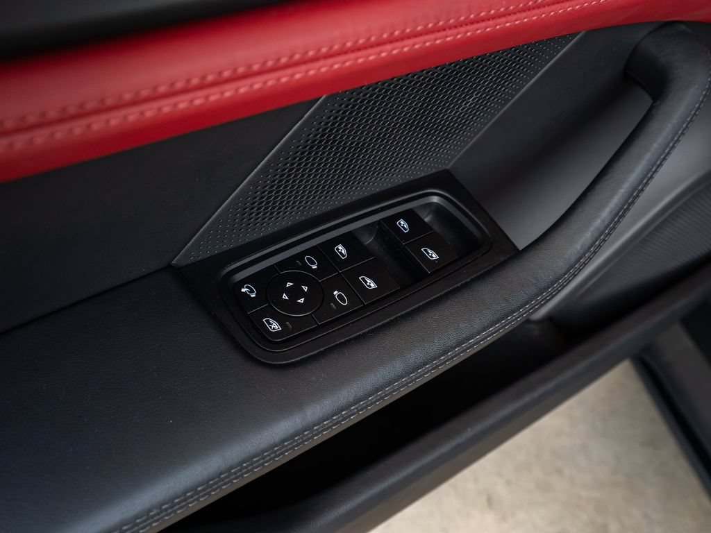 Certified 2023 Porsche Taycan GTS AWD/4WD image 22