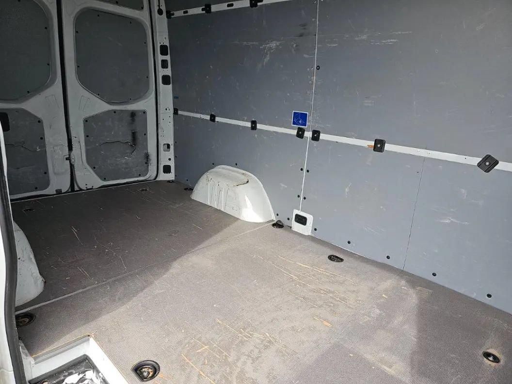 Used 2021 Mercedes-Benz Sprinter 2500 w/ Driver Convenience Package image 11