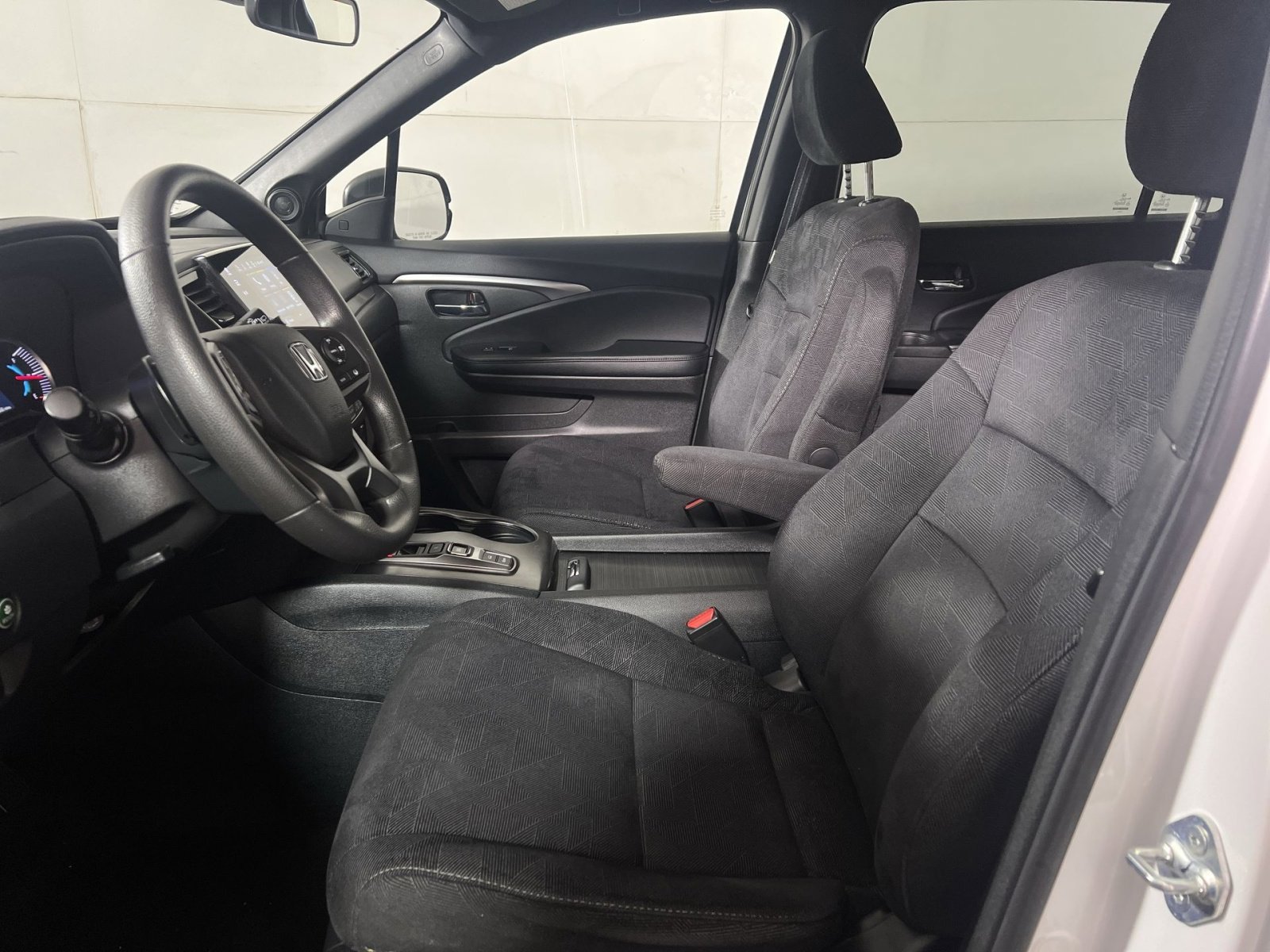 Used 2022 Honda Pilot Sport image 13