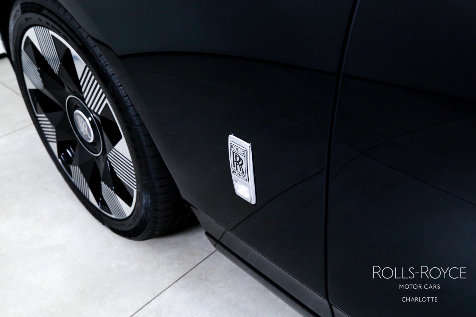 New 2027 Rolls-Royce Phantom Sedan RWD image 45