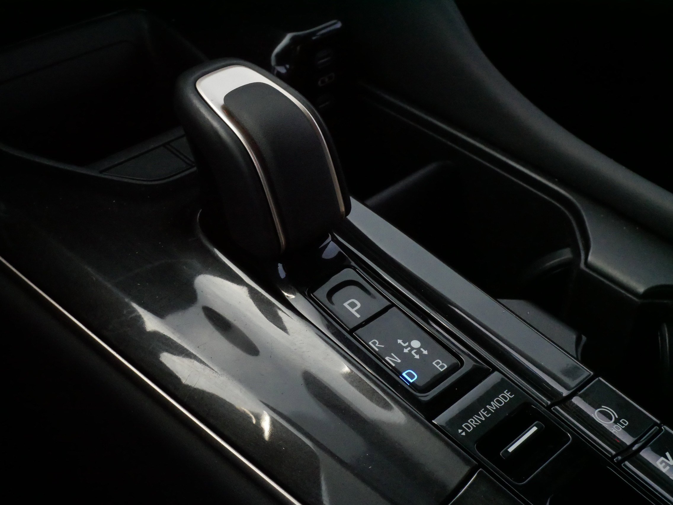 Certified 2024 Toyota Crown XLE image 24