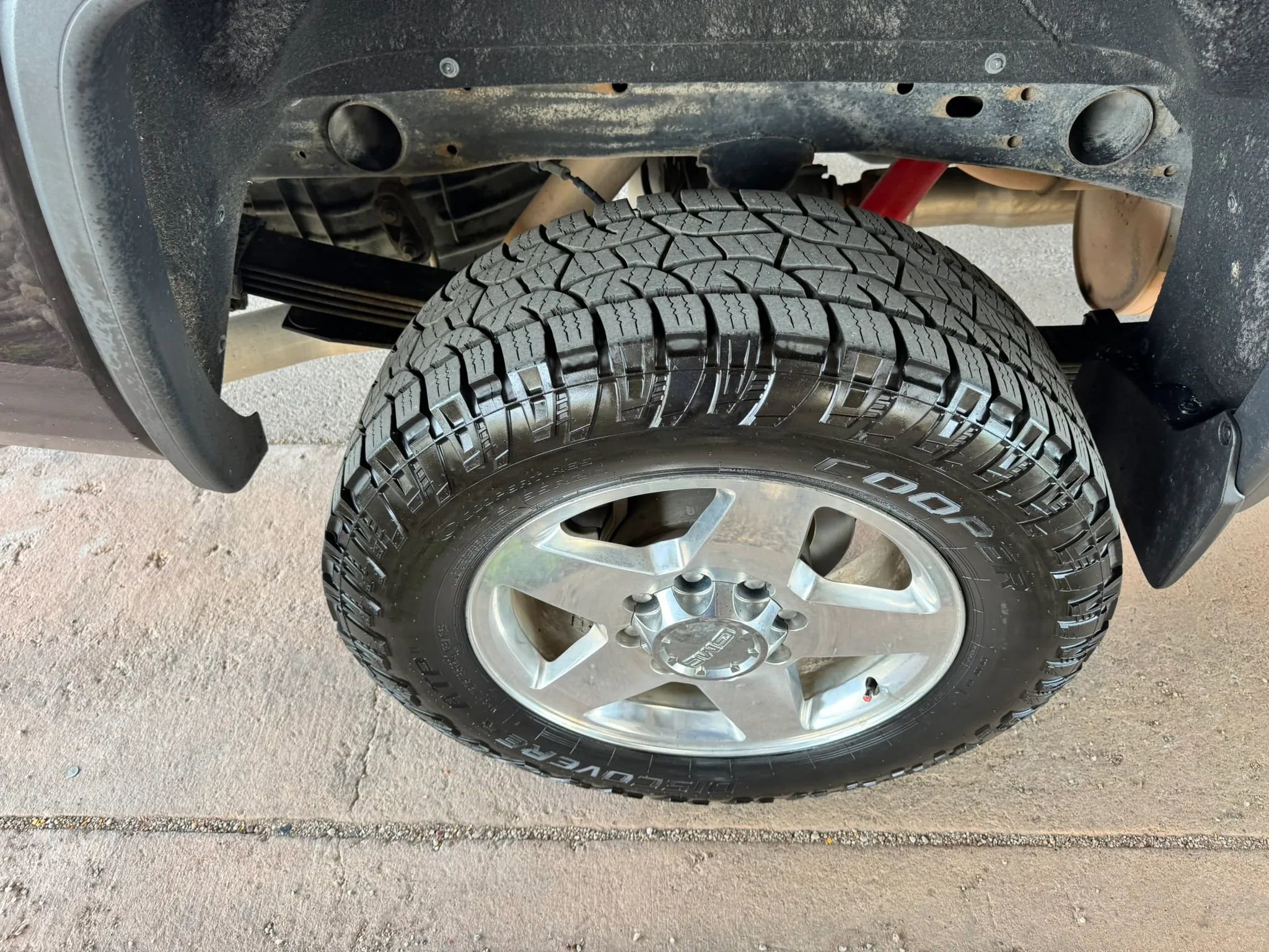 Used 2015 GMC Sierra 2500 Denali w/ Driver Alert Package image 29