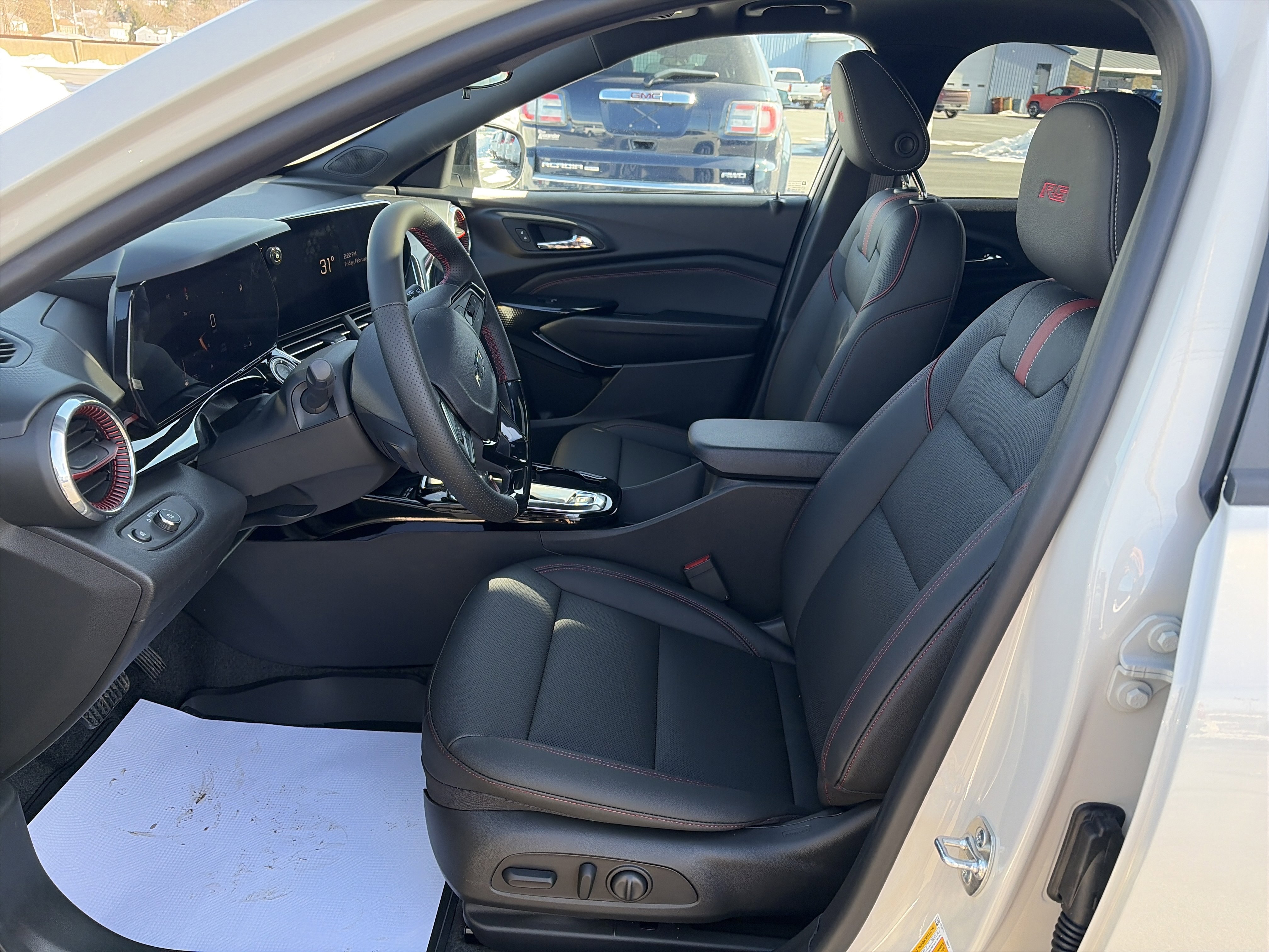 New 2026 Chevrolet Trax RS w/ Sunroof Package image 12