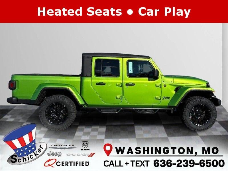Used 2025 Jeep Gladiator Sport AWD/4WD image 1