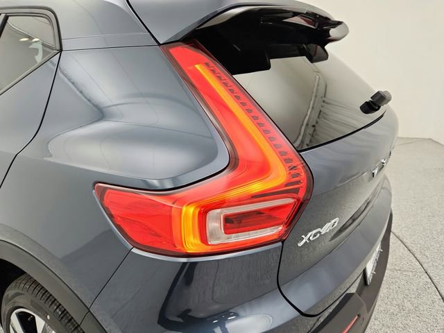 New 2026 Volvo XC40 B5 Ultra w/ Climate Package image 23