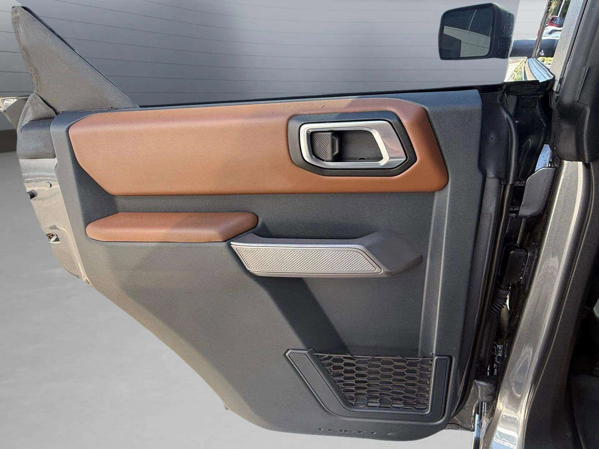 Used 2023 Ford Bronco Outer Banks w/ Sasquatch Package image 21