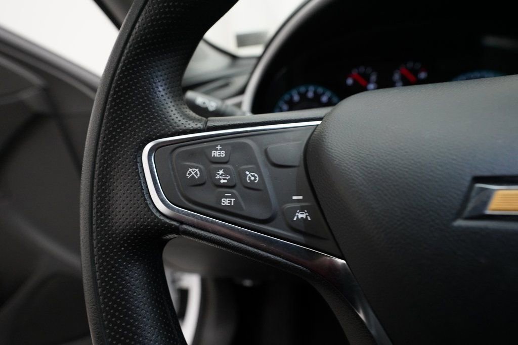 Used 2024 Chevrolet Malibu LT image 17