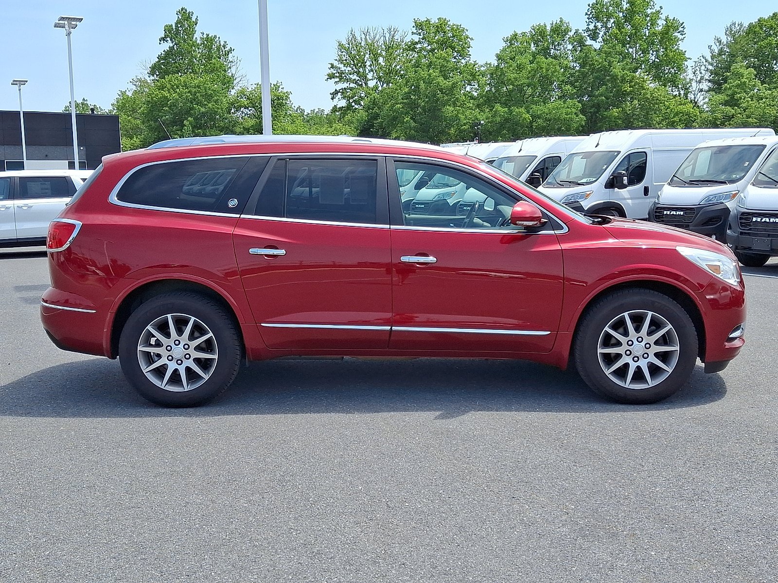 Used 2014 Buick Enclave Leather w/ Trailering Provision Package AWD/4WD video 4