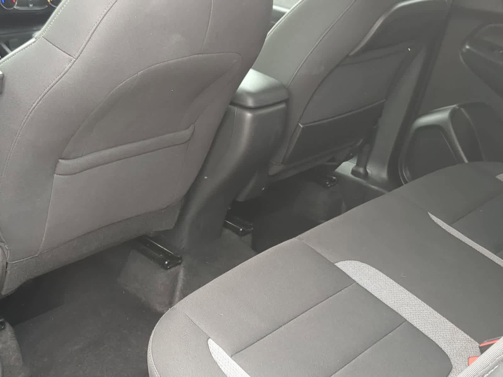 Used 2025 Chevrolet TrailBlazer LT AWD/4WD image 18