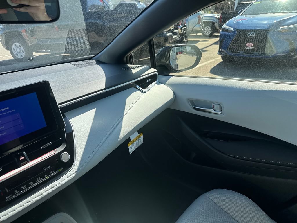 New 2026 Toyota Corolla SE FWD image 30