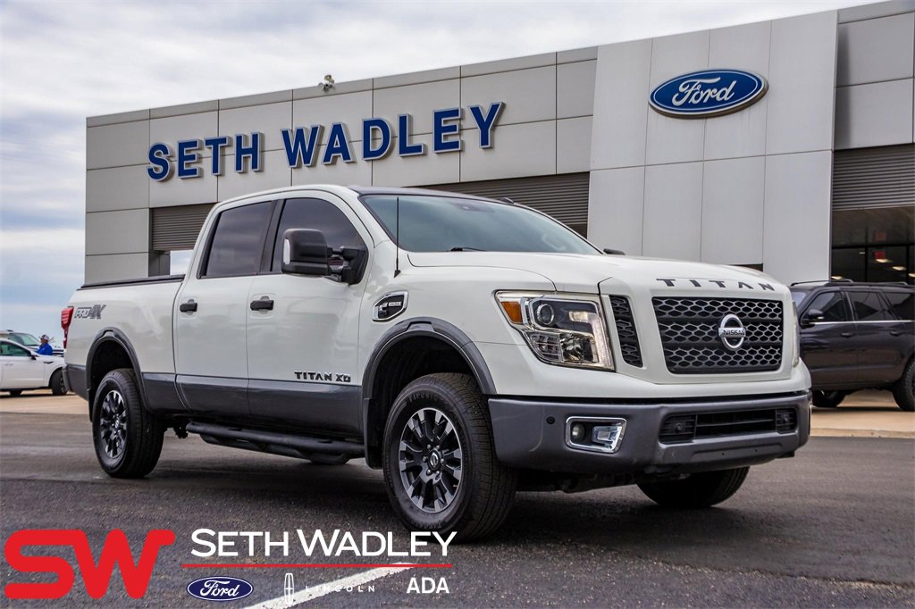 Used 2017 Nissan Titan PRO-4X w/ Pro-4x Convenience Package