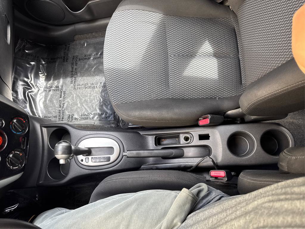 Used 2015 Nissan Versa Note SV image 16